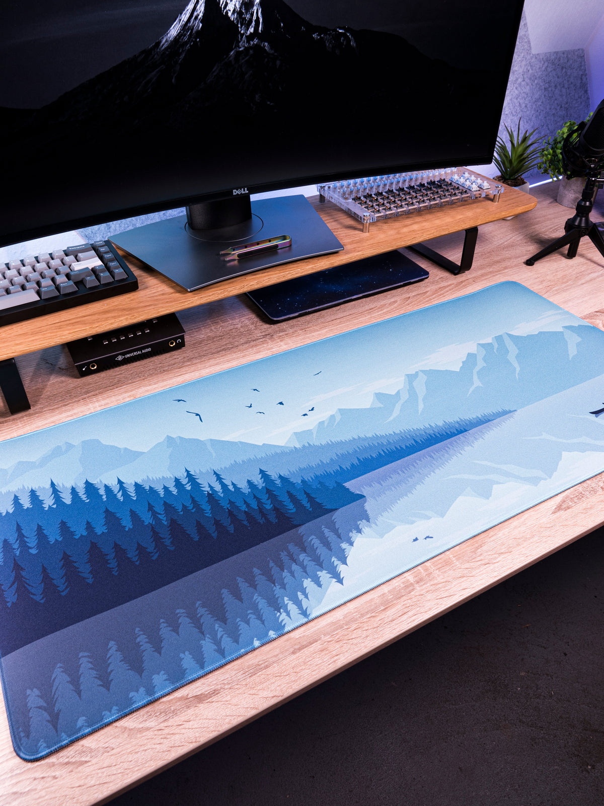 Alberta Desk Mat