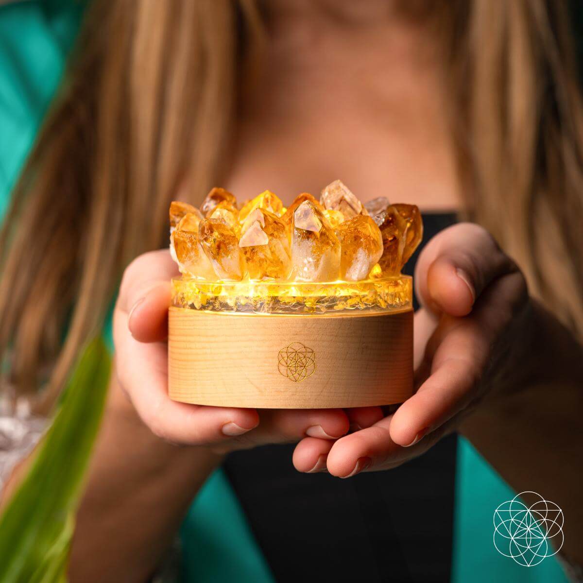 Citrine Lamp